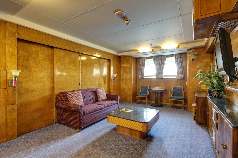 Hotel The Queen Mary